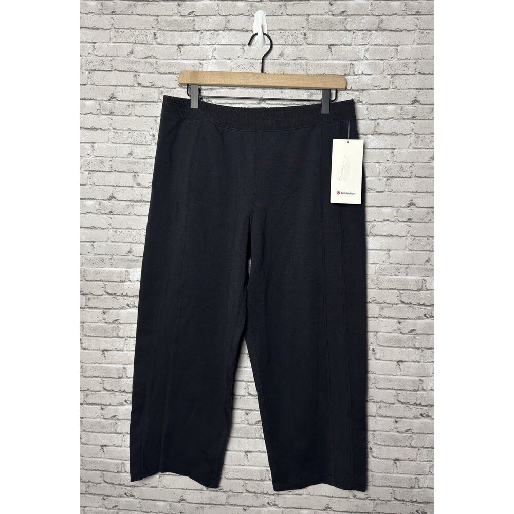 Lululemon Light Strides Crop Pant Black Size 10 NWT